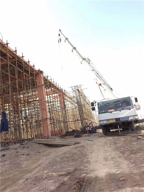 晴隆县吊车作业的安全注意事项有哪些？